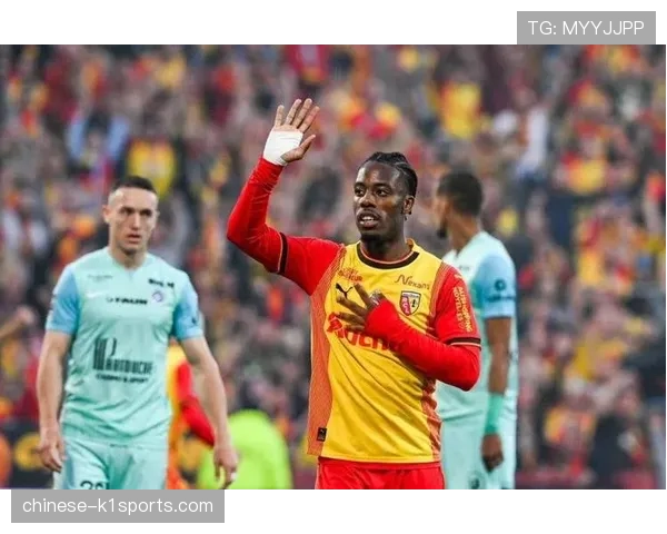 法甲抢断榜朗斯球员占据前列 托马森桑加雷表现亮眼