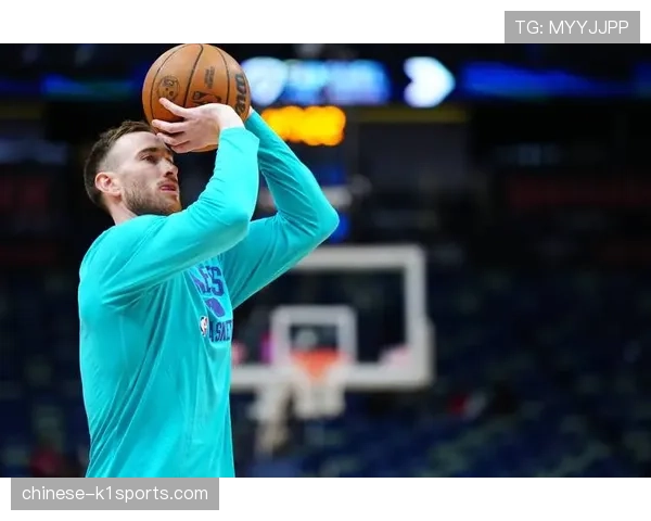 黄蜂伤病名单持续更新 克利福德挖掘双向合同球员潜力